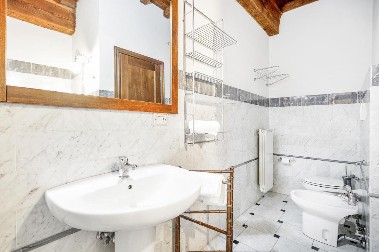 San Lorenzo Wooden Loft Firenze Bagian luar foto